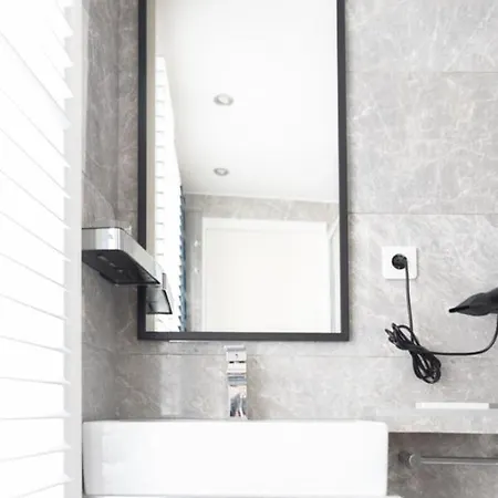 شقة Cosy Apartment In The Heart Of Paris باريس